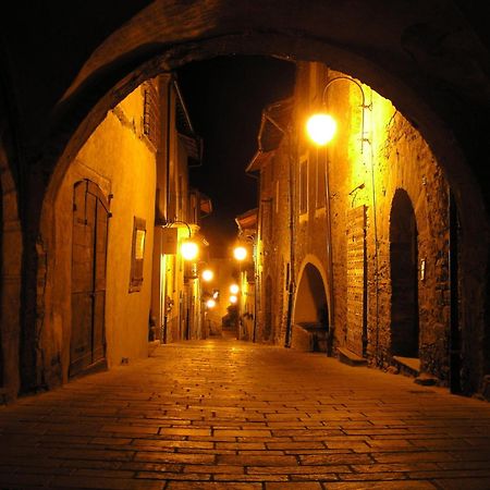 B&B Vecchio Torchio Di Bard Bagian luar foto