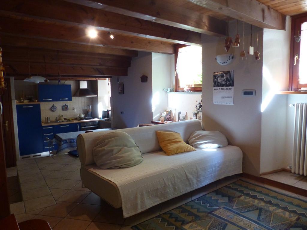 B&B Vecchio Torchio Di Bard Bagian luar foto